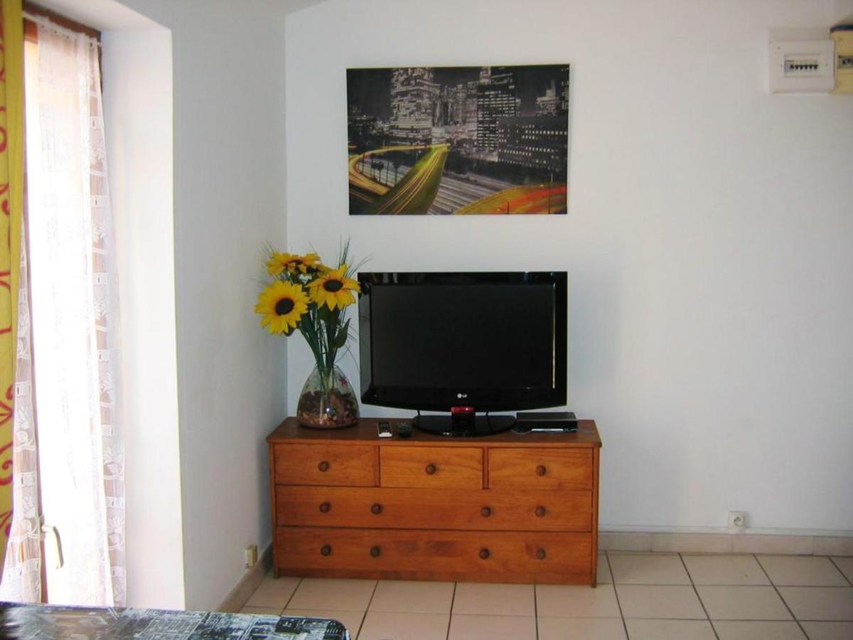 Port Vendres Seaview: 2-Bedroom Apartment with Balcony and Wi-Fi Exterior photo